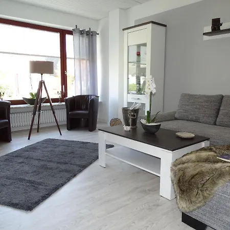 Townhuus No. 1 / Dieksee 3*