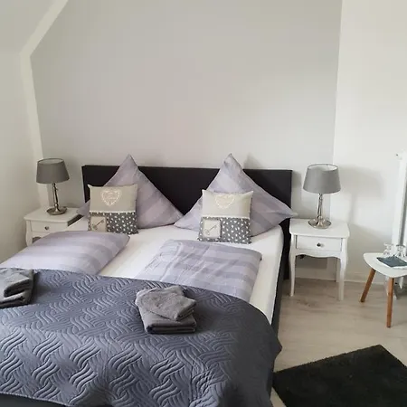 Townhuus No. 1 / Dieksee 3*