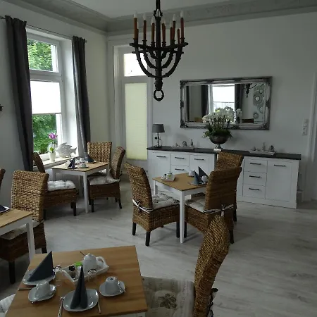 Townhuus No. 1 / Dieksee Hotel 3*