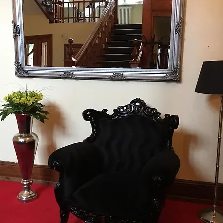 Townhuus No. 1 / Dieksee 3*