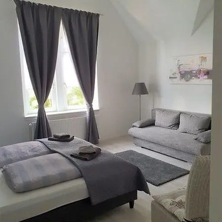 Townhuus No. 1 / Dieksee 3*